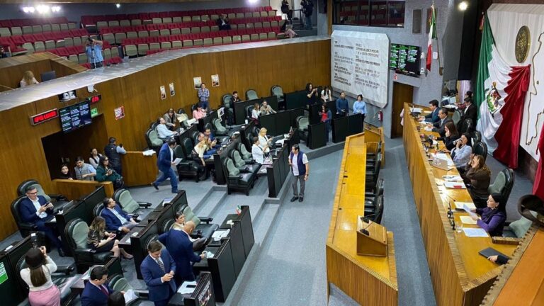 Congreso de Nuevo León analiza reforma electoral que permitiría a partidos elegir género de candidaturas municipales
