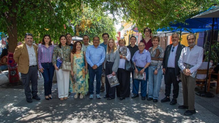 Andrés Mijes plantea una estrategia de rescate cultural en Nuevo León tras reunión con artistas y promotores
