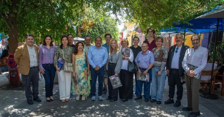 Artistas de Nuevo León se reúnen con Andrés Mijes para demandar una política cultural efectiva