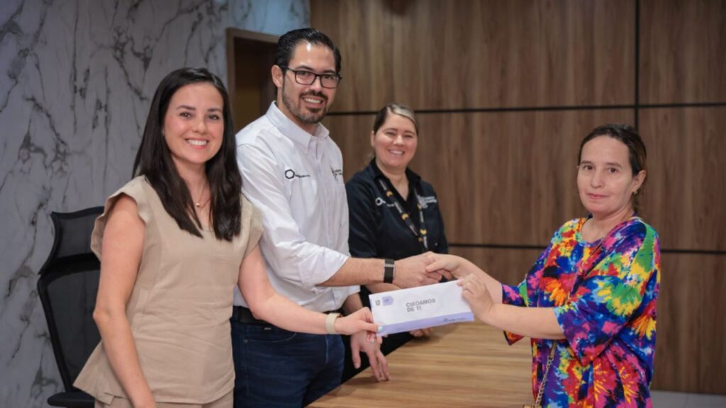 Programa Cuidamos de Ti alcanza 525 beneficiarios en Santiago
