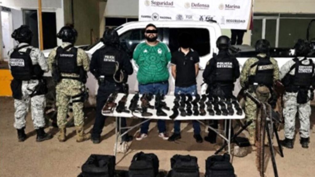 Detienen a El 20, ligado a emboscada con 5 militares muertos Operativo de fuerzas federales en Mazatlán, Sinaloa, donde capturaron a Adrián N, alias El 20