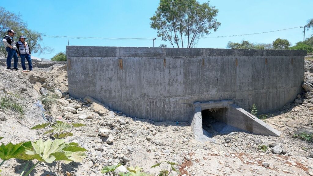 Puente-vado Juárez-Apodaca: Guadalupe invierte $2.8 mdp | El Mundo Nuevo León Puente-vado reconstruido en carretera Juárez-Apodaca en Guadalupe, Nuevo León